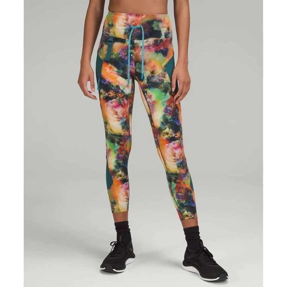 Lululemon Size 2 Cargo Super-High-Rise Hiking Tight 25